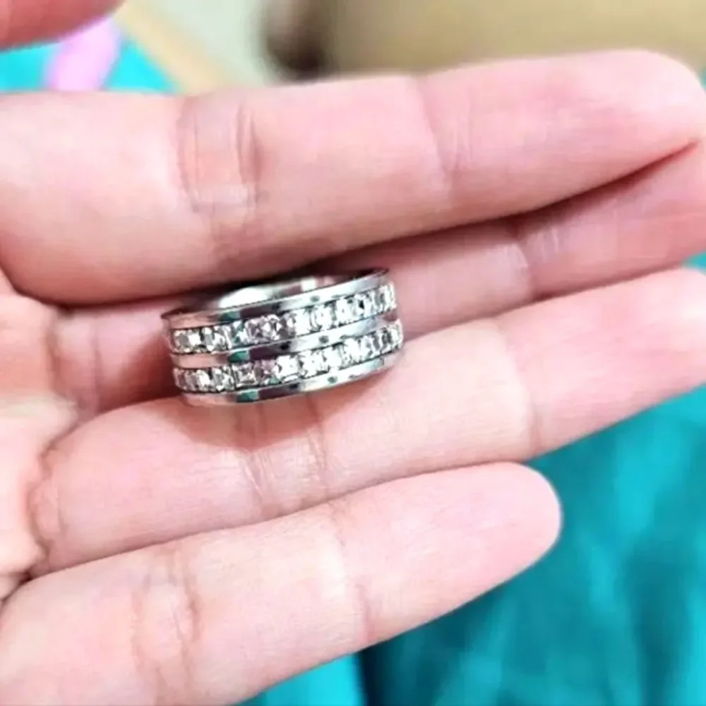 boutique simulated diamonds